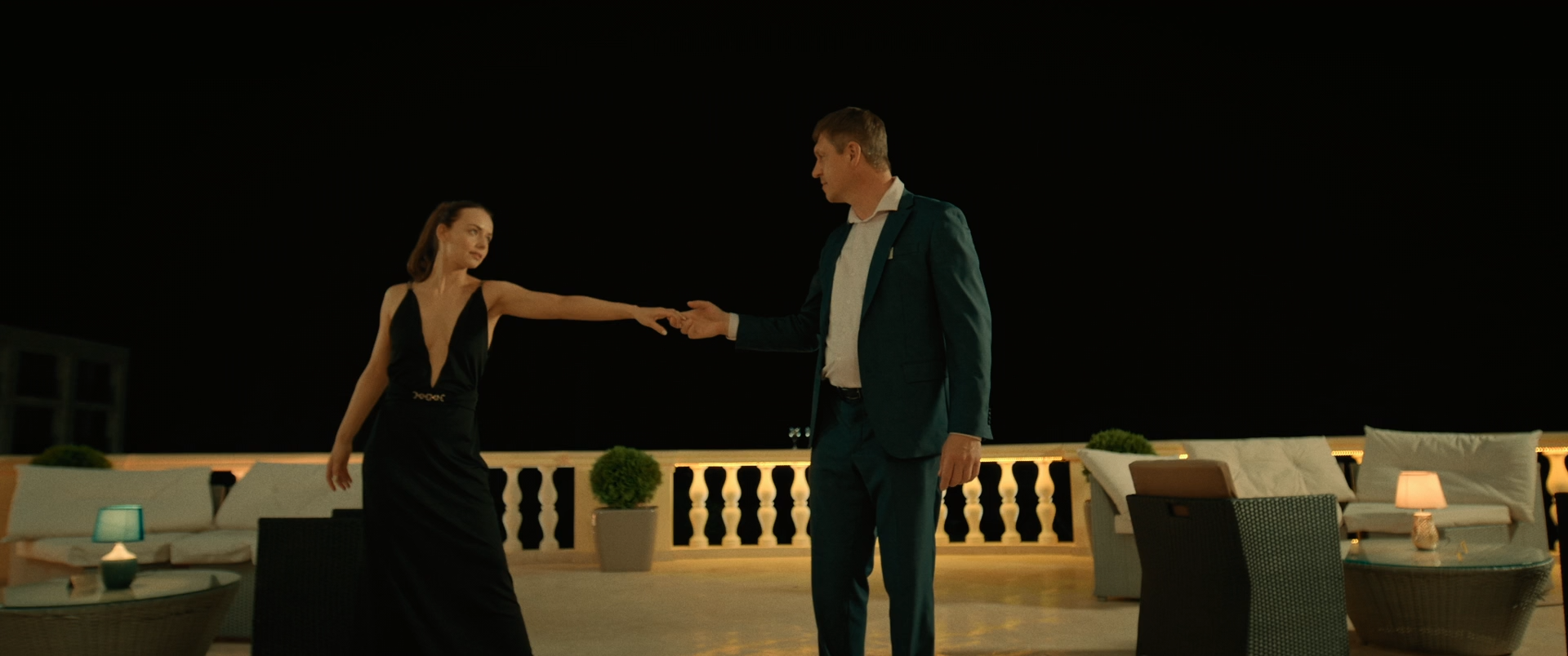 Лёгкое знакомство 2023 WEB-DL 1080p.mkv_snapshot_00.59.57.png
