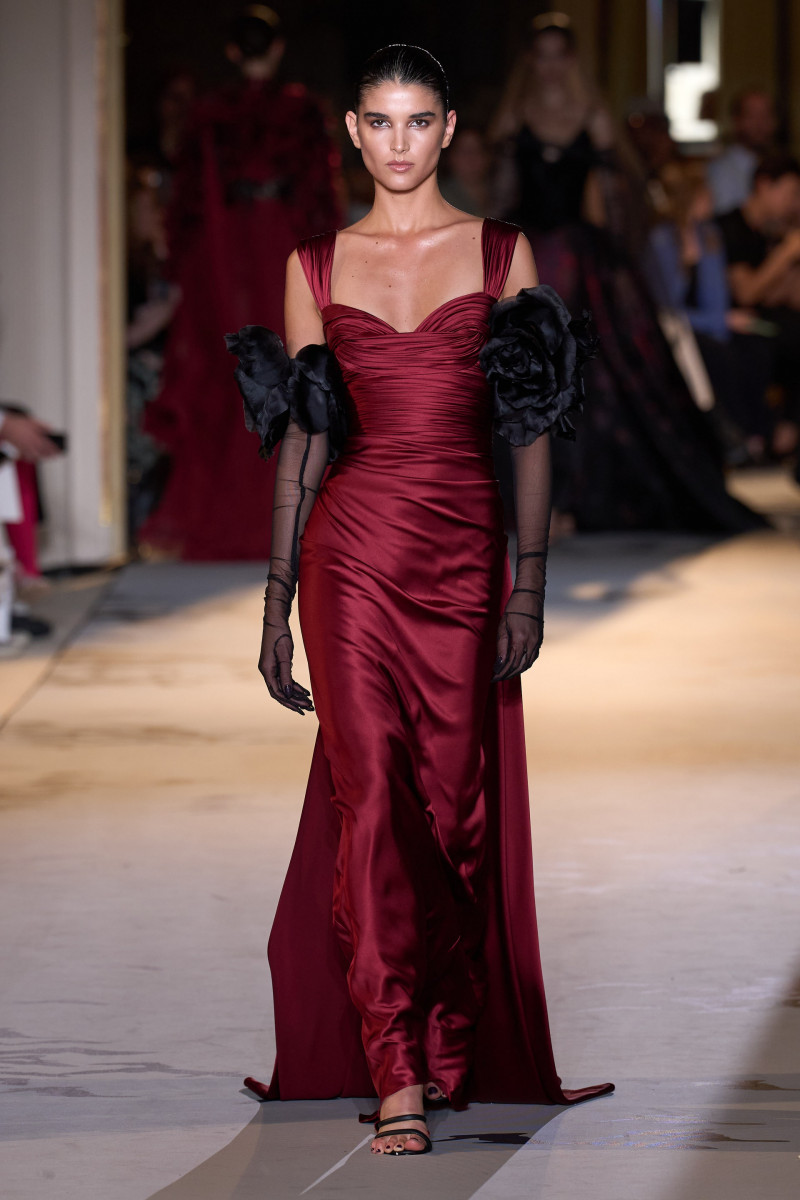 00029-zuhair-murad-fall-2023-couture-credit-gorunway.jpg