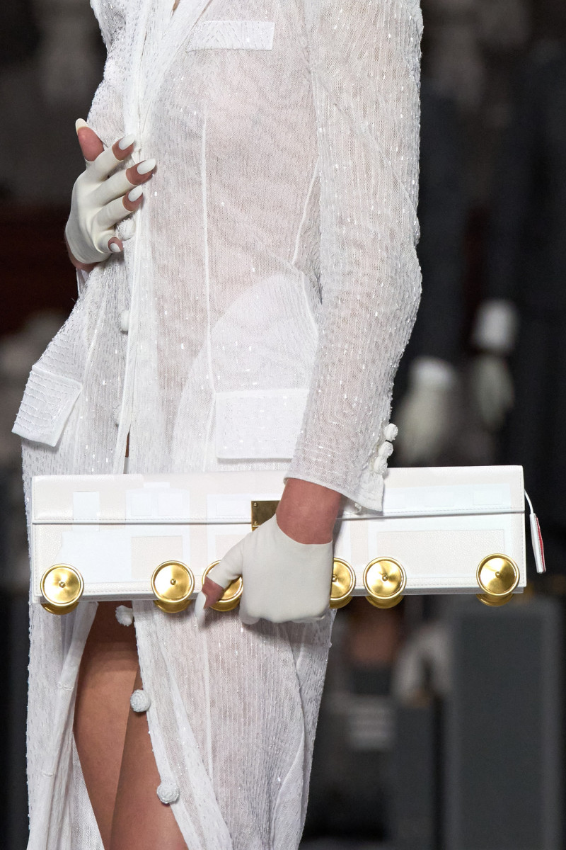 00131-thom-browne-fall-2023-couture-details-credit-gorunway.jpg