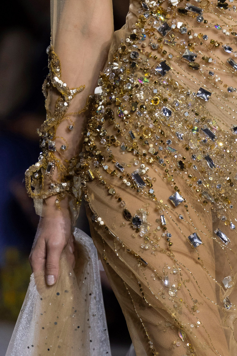 00054-celia-kritharioti-fall-2023-couture-details-credit-brand.jpg