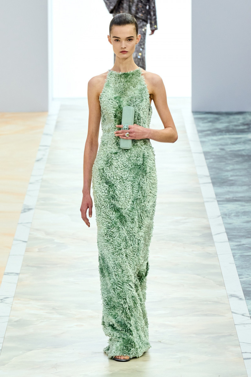 00034-fendi-fall-2023-couture-credit-gorunway.jpg