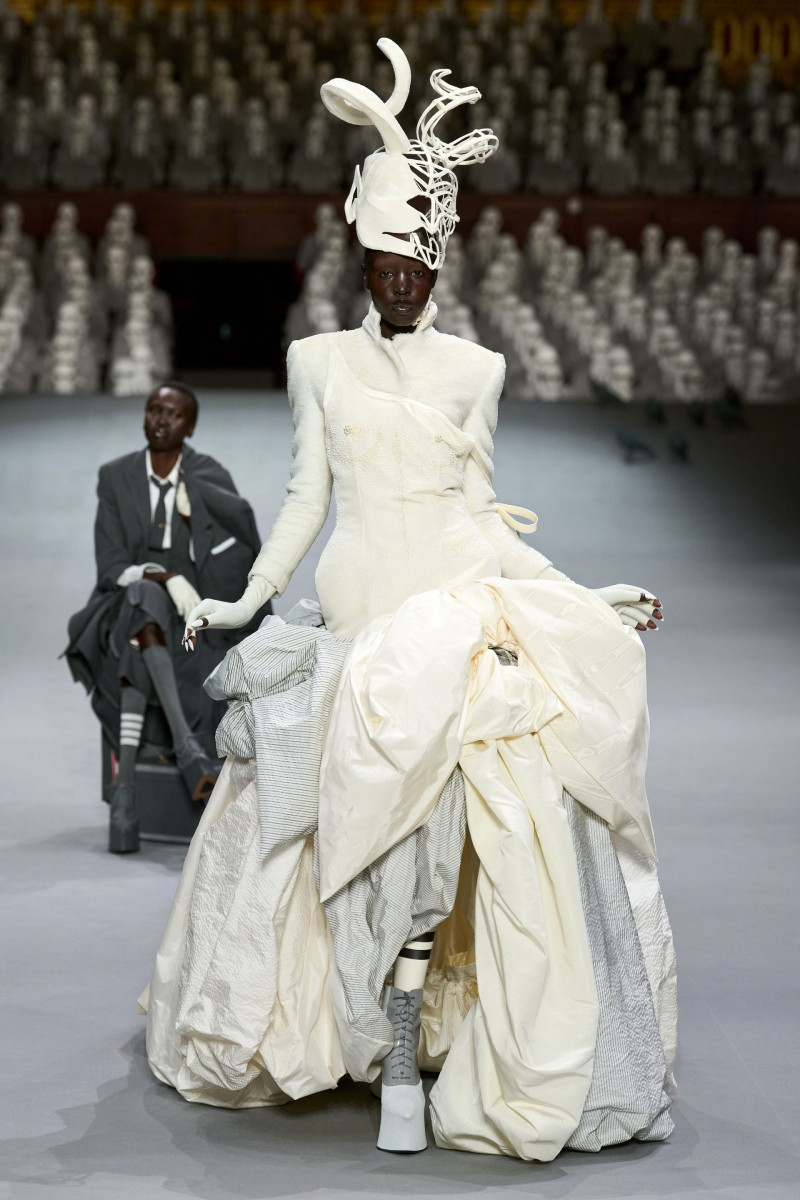 00055-thom-browne-fall-2023-couture-credit-gorunway.jpg