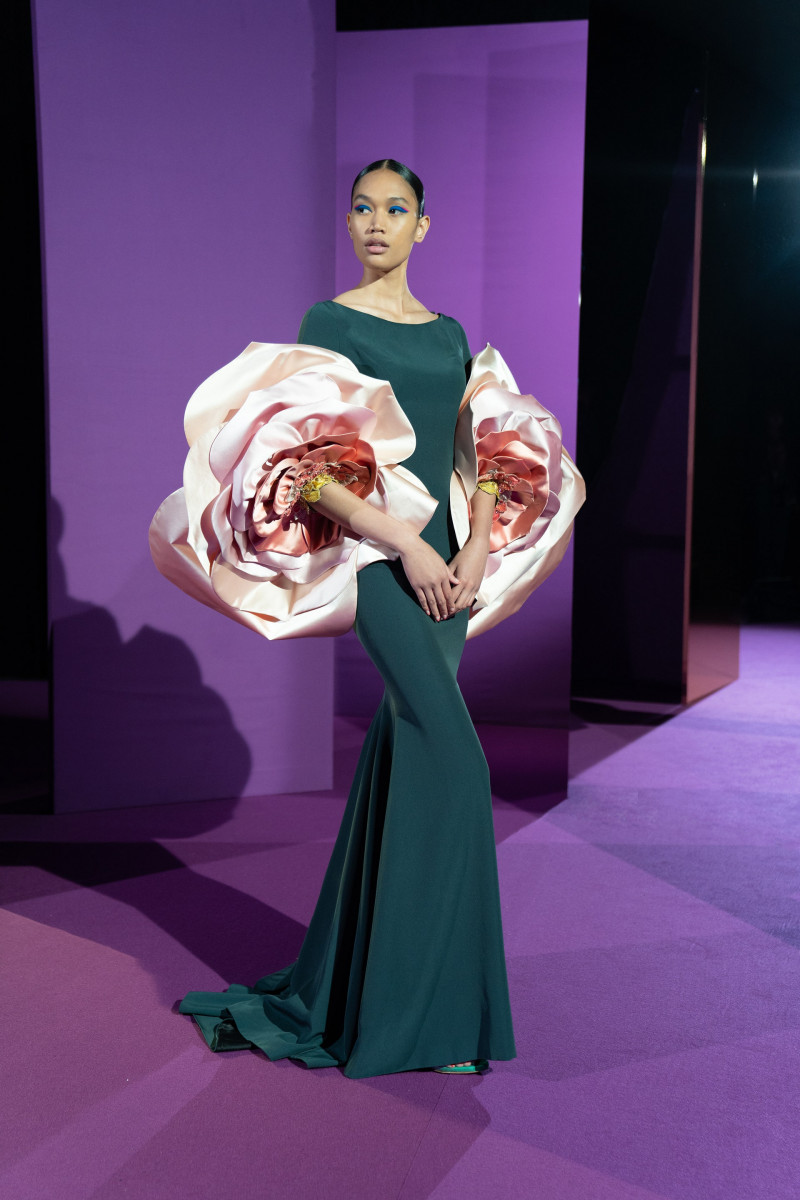 00008-Alexis-Mabille-Couture-Fall-21-credit-brand.jpg