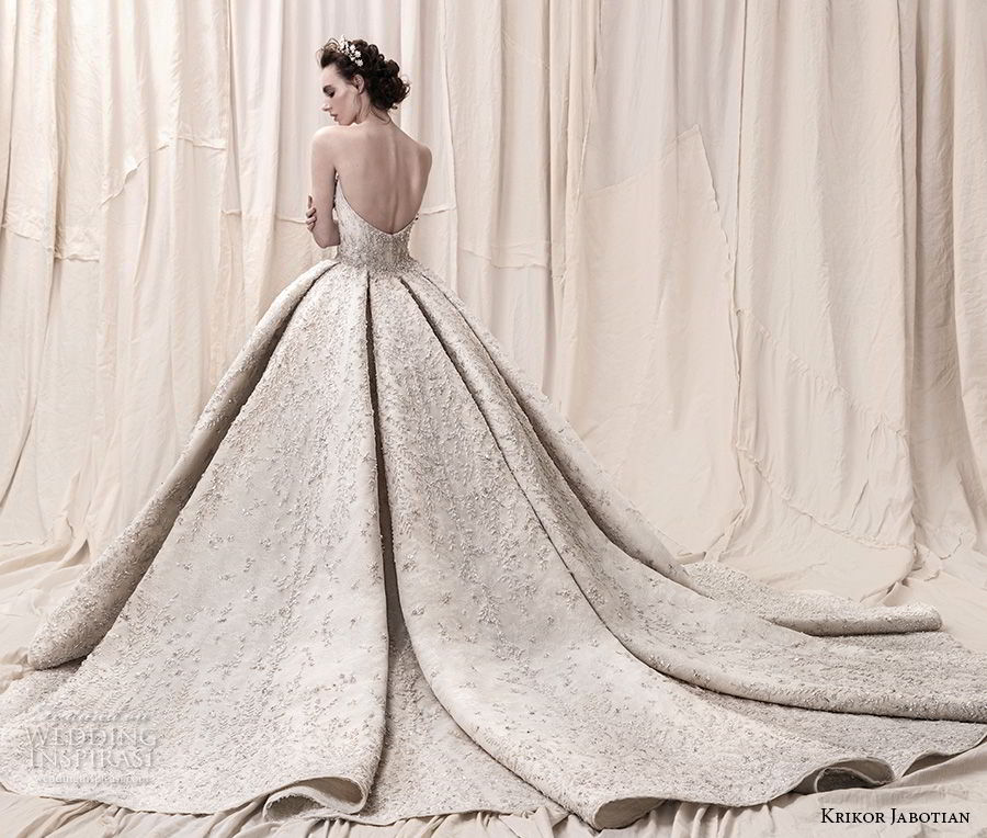 krikor-jabotian-spring-2018-bridal-straplss-semi-sweethe_002.jpg