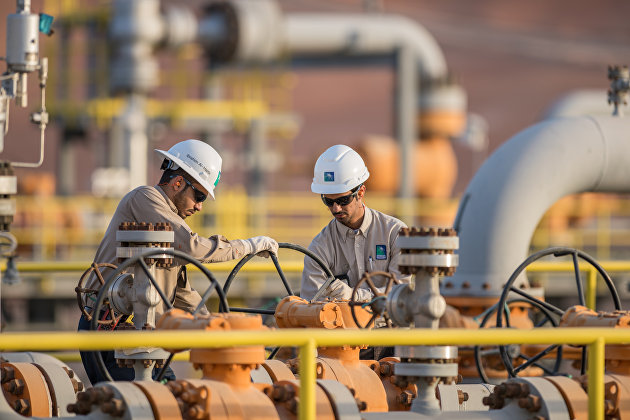 Saudi Aramco выполнит поставки нефти в Азию в полном объеме, пишет СМИ