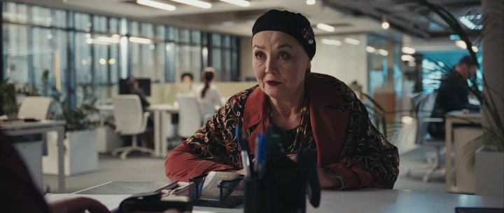 Мой джинн 2022 WEB-DLRip.avi_snapshot_00.08.18.png