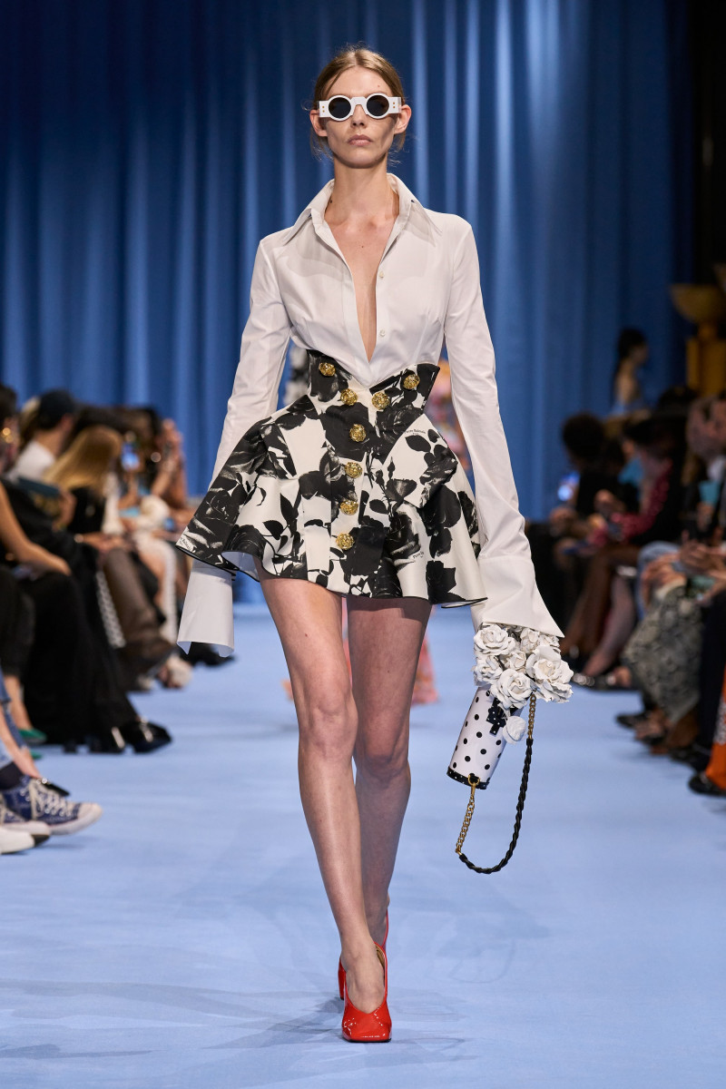 00028-balmain-spring-2024-ready-to-wear-credit-gorunway.jpg
