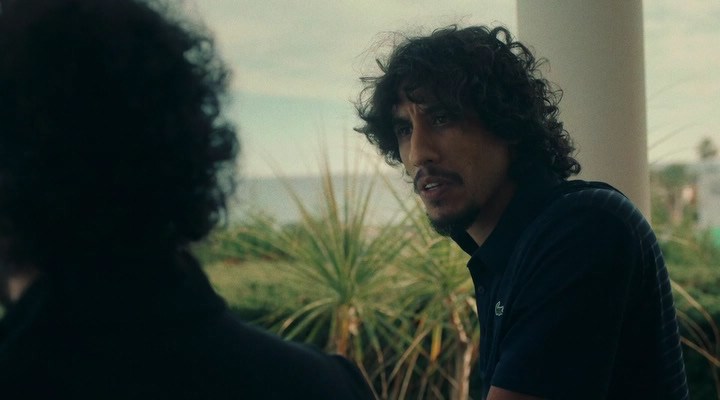 Mocro.maffia.S05E01.2023.WEB-DLRip.avi_snapshot_10.18.png
