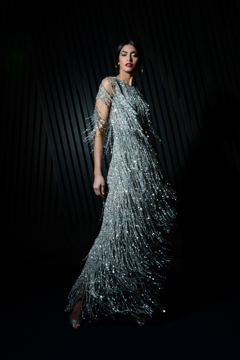 00033-NAEEM-KHAN-FALL-21-RTW-CREDIT-UKMARACAIBO-PHOTOGRAPHY.jpg