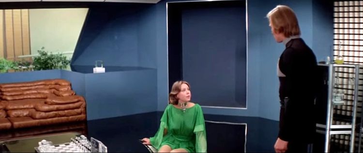 Бегство Логана /Logan's run/ 1976 (0:29:37 /1:59:00)