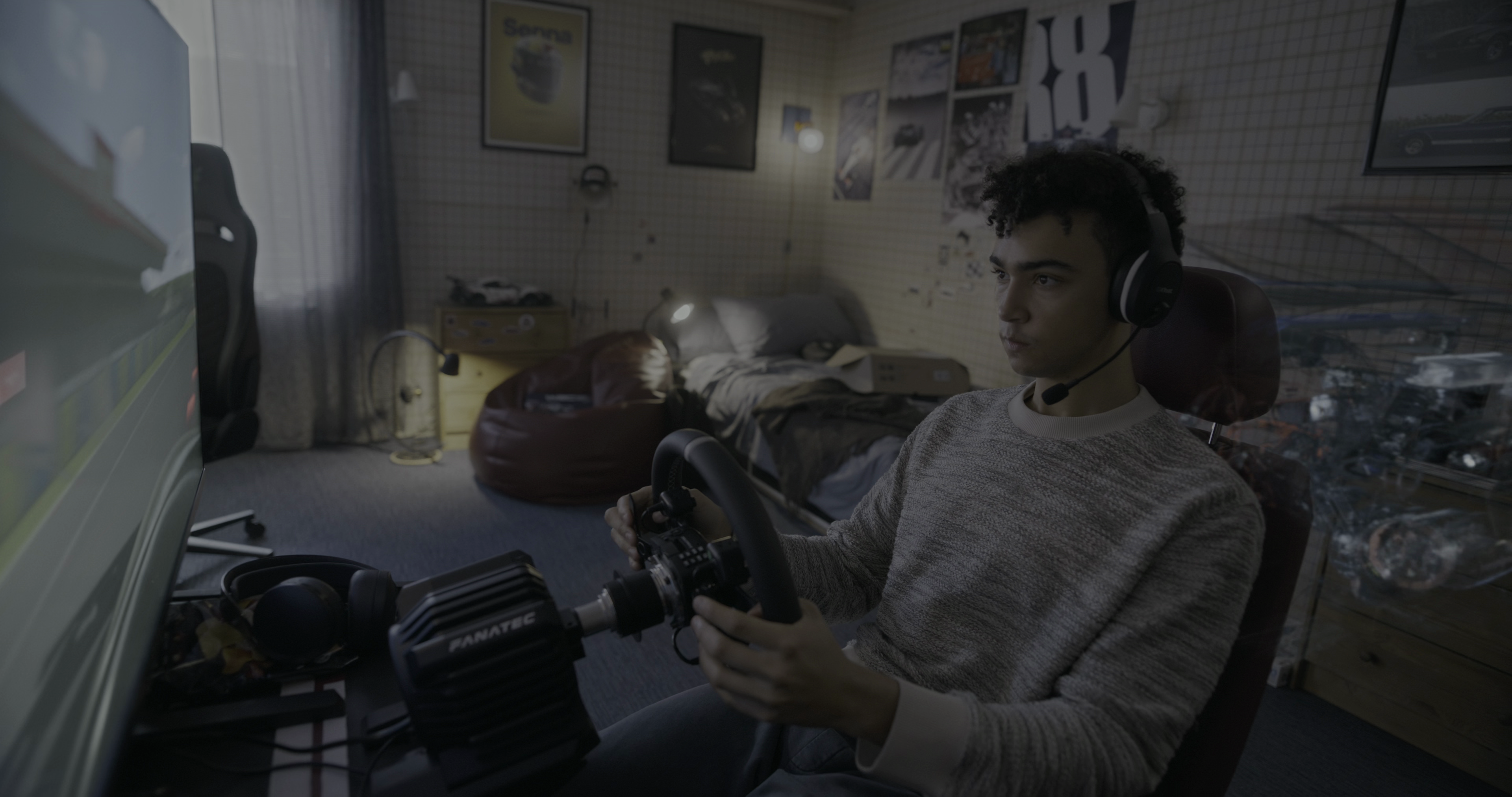 vlcsnap-2023-11-08-19h36m54s192.png