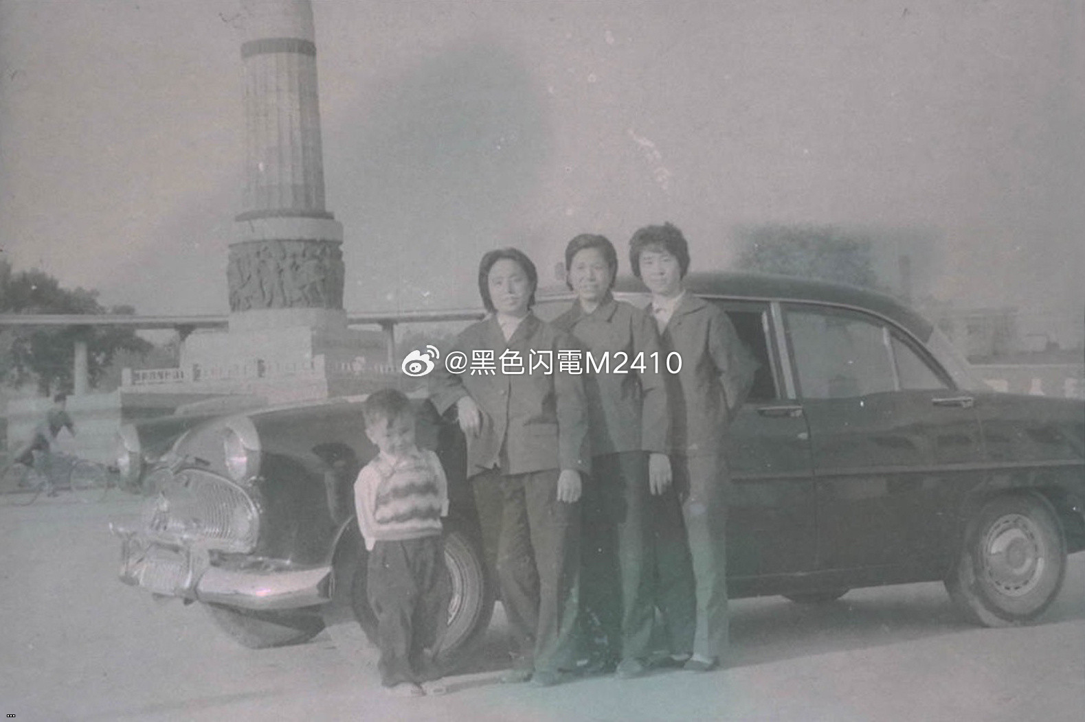 SIMCA VEDETEE.jpg