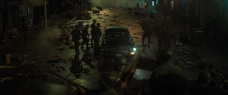The.Many.Saints.of.Newark.2021.HDRip-AVC.ExKinoRay.mkv_snapshot_00.32.07.801.png
