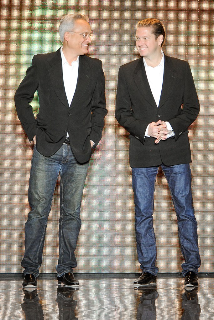 00440fullscreen.jpg