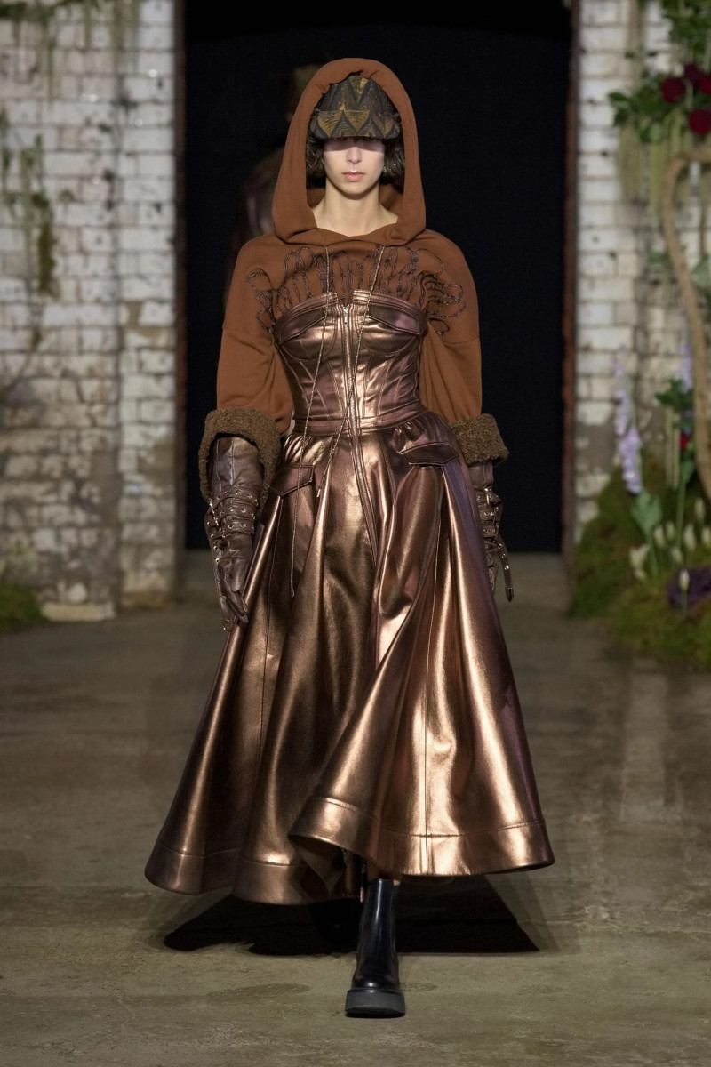 00039-mithridate-fall-2022-ready-to-wear-details-paris-credit-jason-lloyd-evans.webp