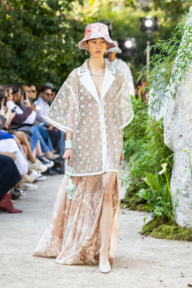 00022-mithridate-spring-2024-ready-to-wear-credit-brand-spon.JPG.webp