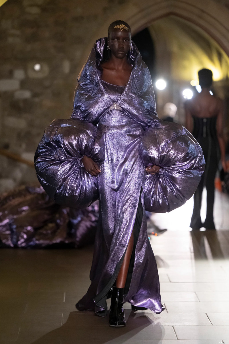 00065-mithridate-fall-2024-ready-to-wear-credit-brand-spon.webp