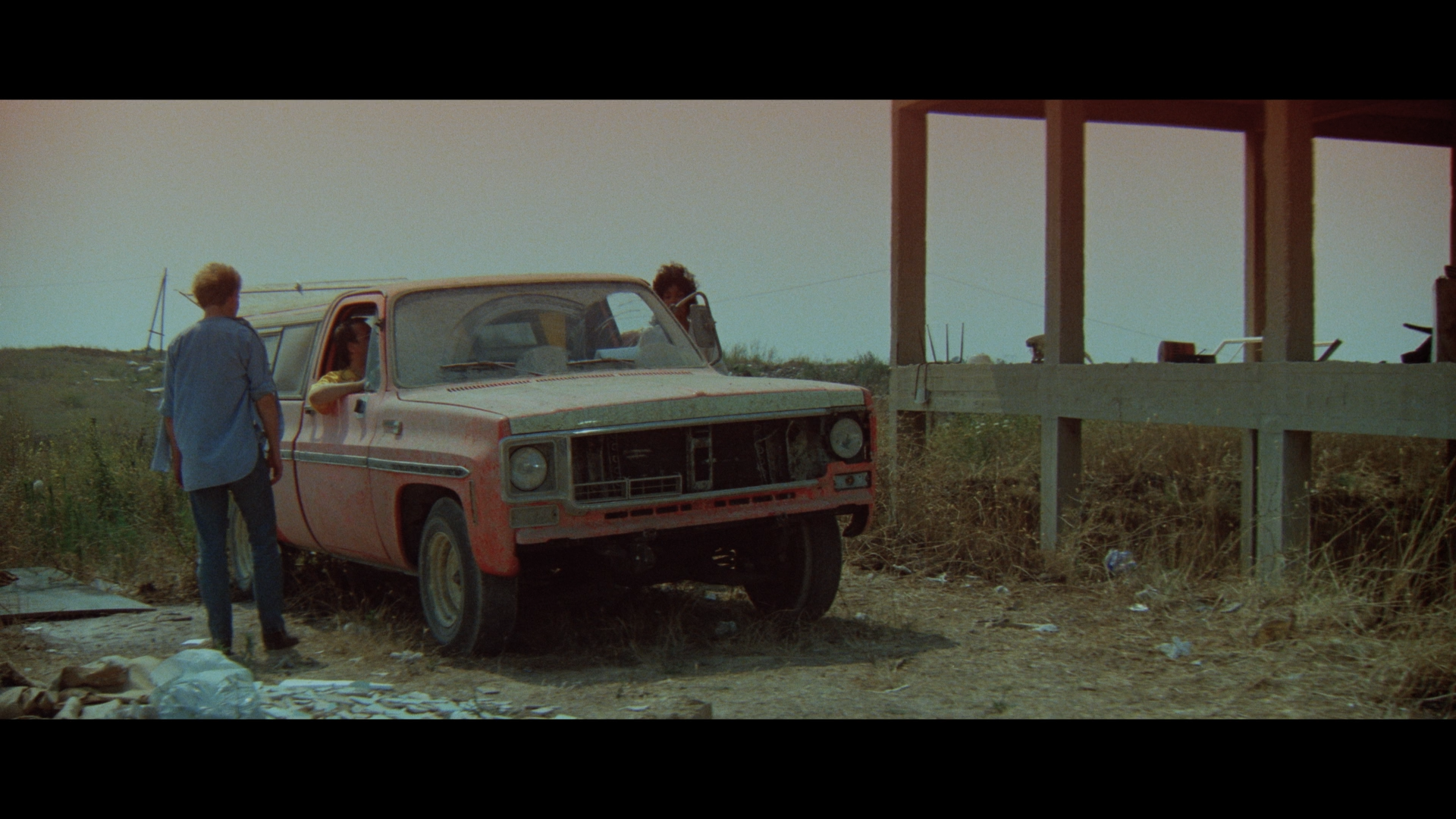 Sweetwater (1988).mkv_snapshot_00.51.35.png