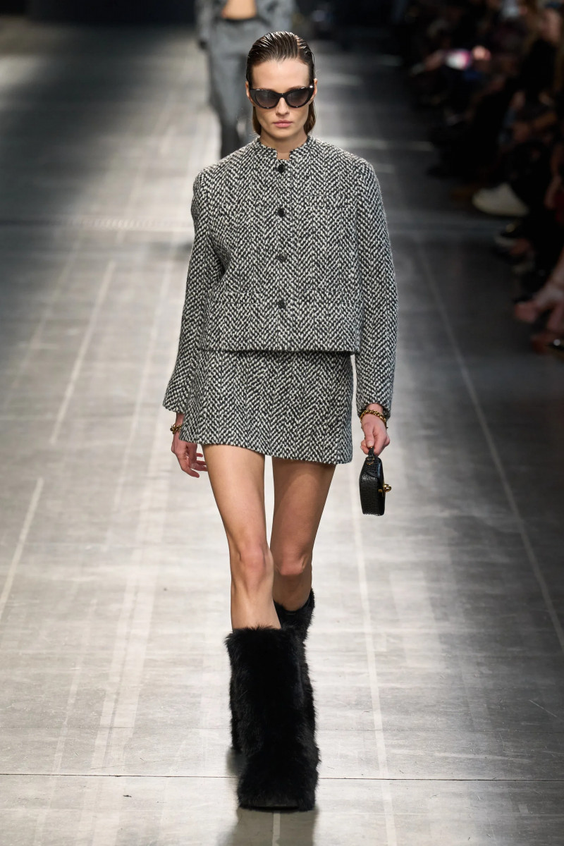 00011-ermanno-scervino-fall-2024-ready-to-wear-credit-gorunway.webp