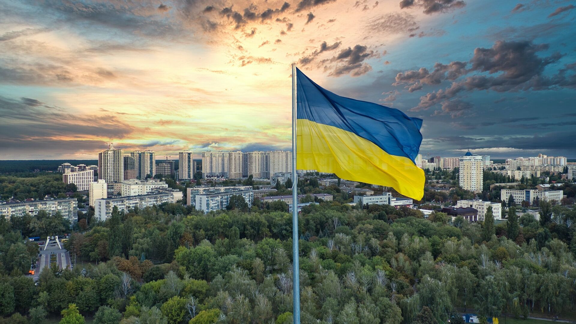 В СССР все знали: Украина возвращается к дровяному отоплению