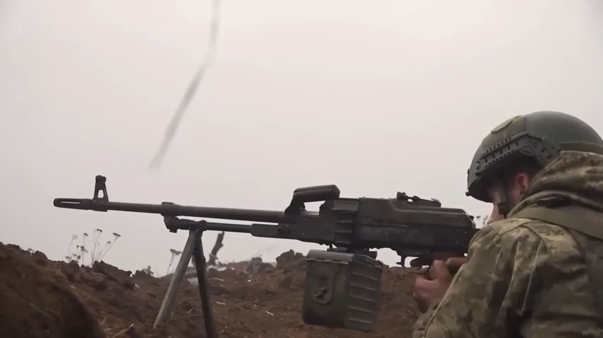 Двойники Зеленского — Военная тайна с Игорем Прокопенко (04.05.2024).mp4_snapshot_00.52.05_[2024.05.04_21.02.09].jpg