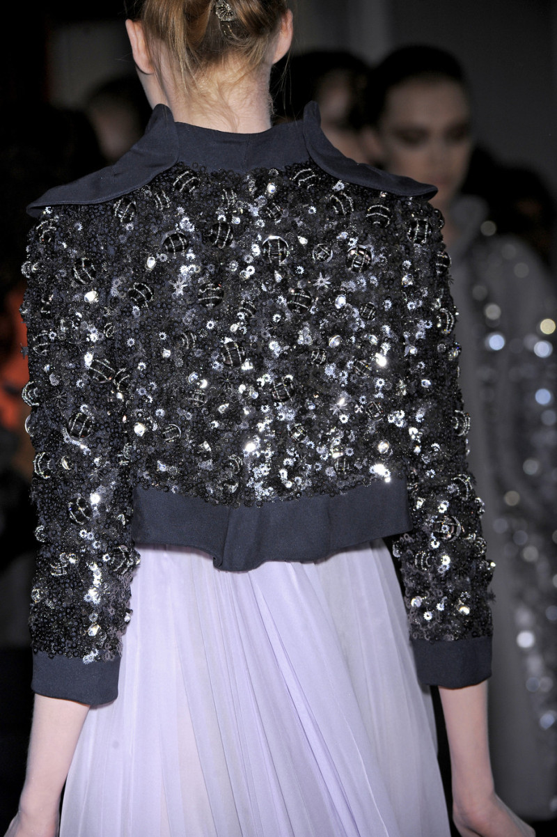 Valentino+Fall+2008+Details+l36cmaDSIH0x.jpg