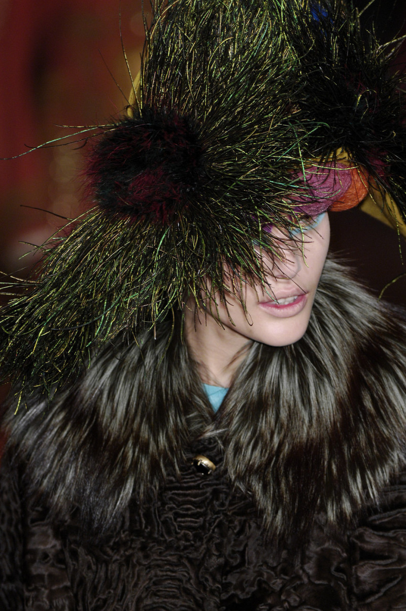 John+Galliano+Fall+2008+Details+rYhmuy1PPpBx.jpg