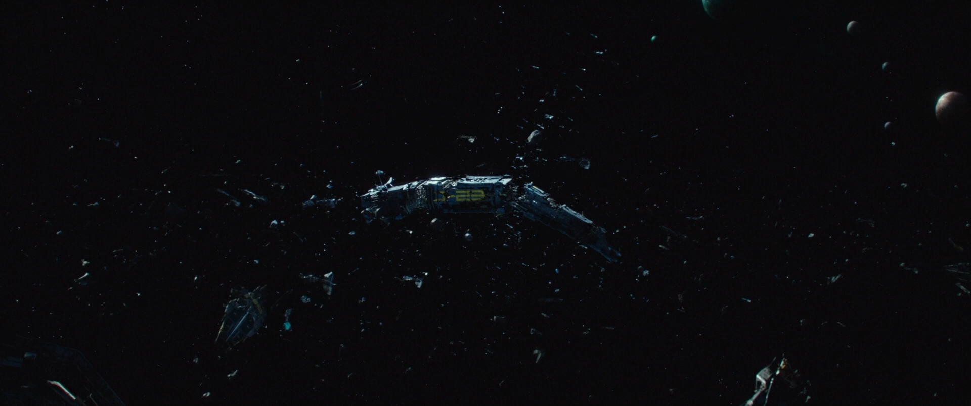 Valerian And The City Of A Thousand Planets (2017) 50FPS.mkv_snapshot_01.45.57.680.png