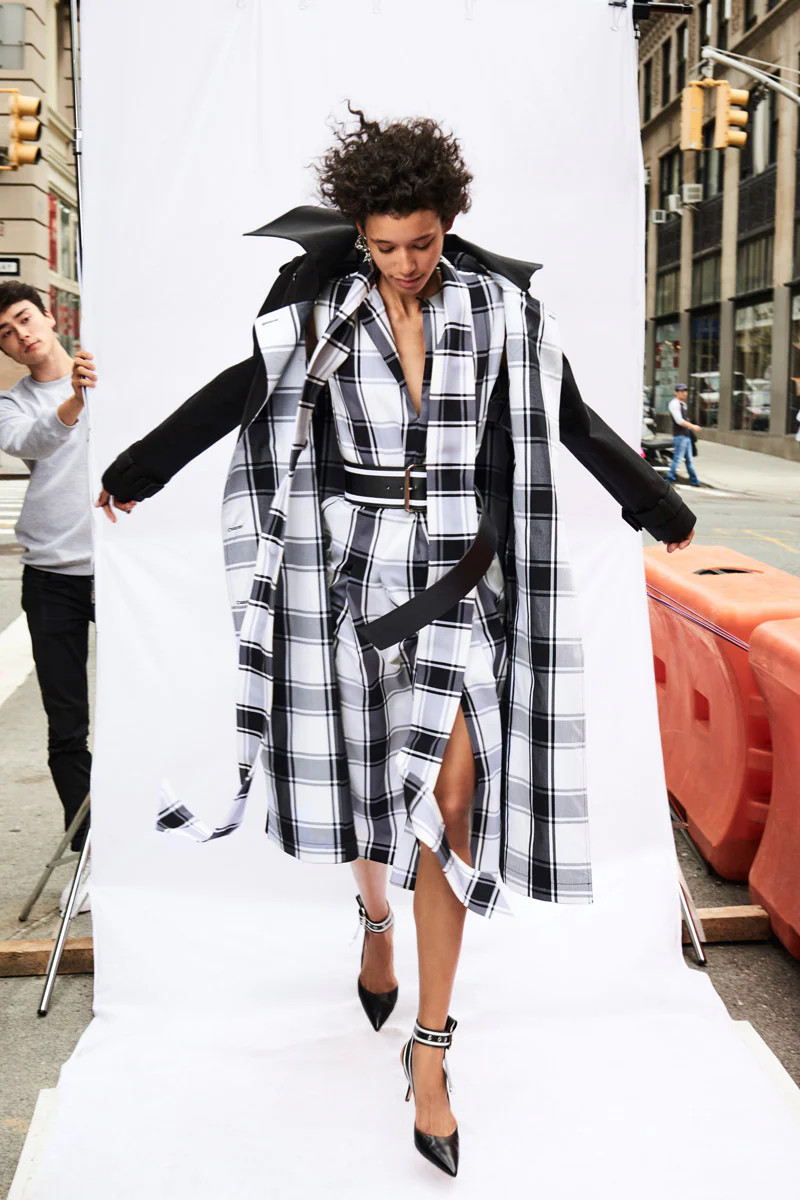monse-resort-2019-look-18_9bb553cf-95df-48ea-aaab-5a04945ad07f.webp