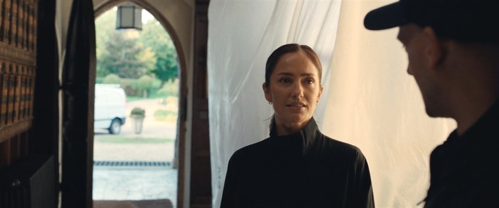 Blackwater.Lane.2024.BDRip.x264.mkv_snapshot_00.22.44.751.jpg