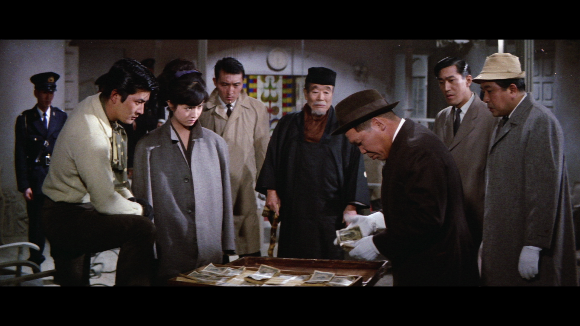 Black.Tight.Killers.1966.1080p.BluRay.REMUX.AVC.DTS-HD.MA.2.0.mkv_012241.623.png