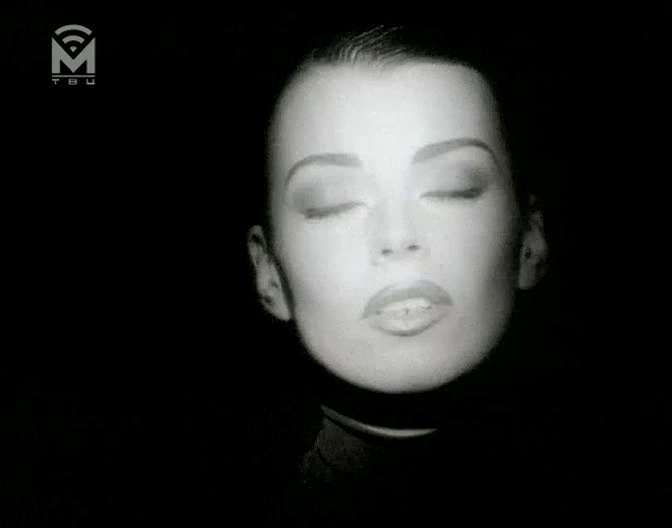 Lada Dens- s dnem rozhdeniya.avi_20241210_234344.281.png