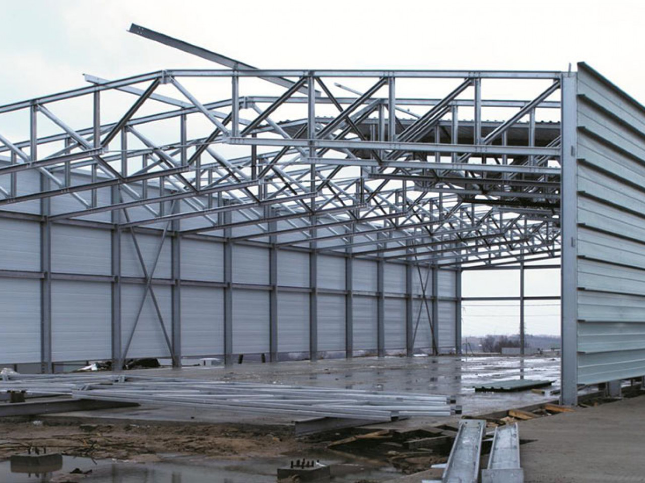 09f95ea8c40c016e453eb4b02a601a894d37d33b.jpg Как заказать строительство зданий из сэндвич-панелей под ключ в Москве и Туле