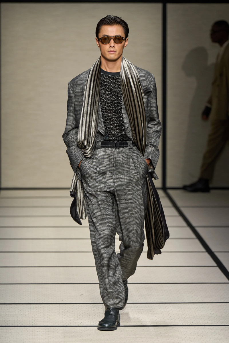 00089-giorgio-armani-fall-2025-menswear-credit-gorunway.webp