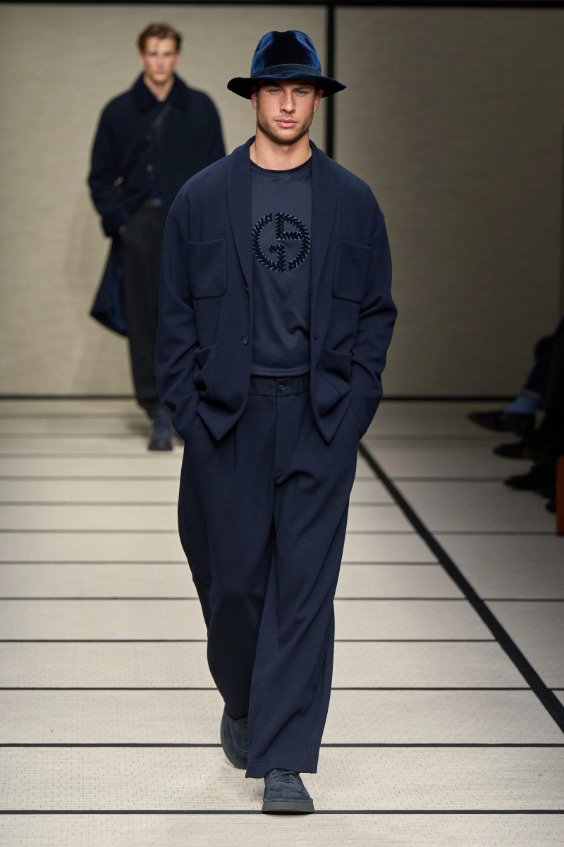 00075-giorgio-armani-fall-2025-menswear-credit-gorunway.webp
