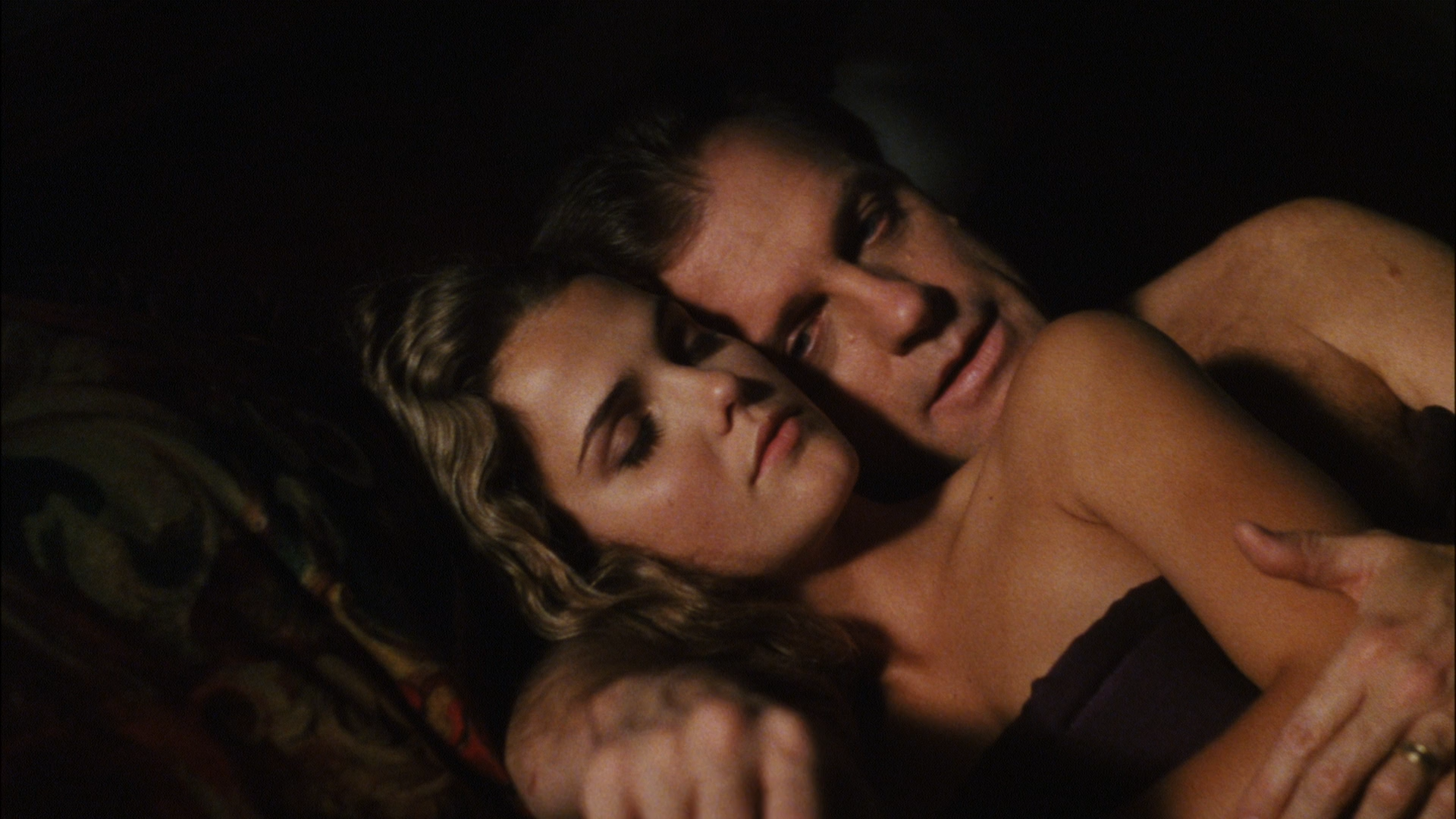 The Babysitter's Seduction 1996 WEB-DL 1080p.mkv_snapshot_01.03.24.png