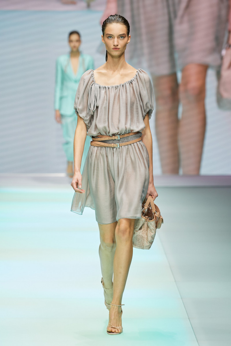00065-Emporio-Armani-Spring-22-RTW-Milan-credit-gorunway.JPG