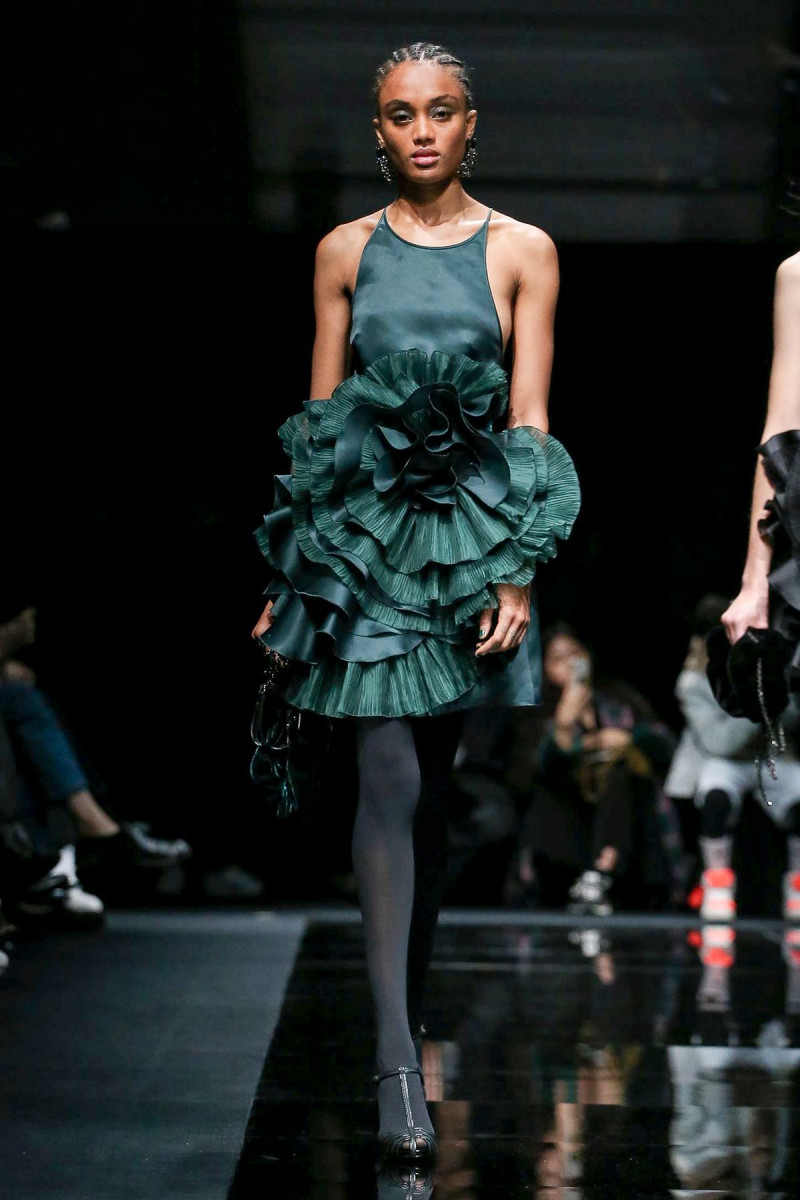Emporio-Armani-RTW-FW20-Milan-6573-1582282727.jpg
