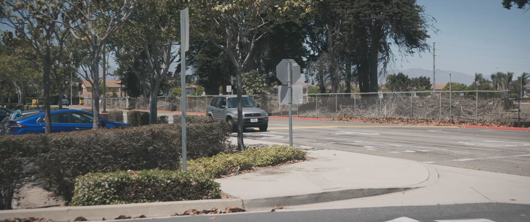 Пранкеры (2022) WEB-DLRip-AVC_ivanes.mkv_20250215_140400.255.png