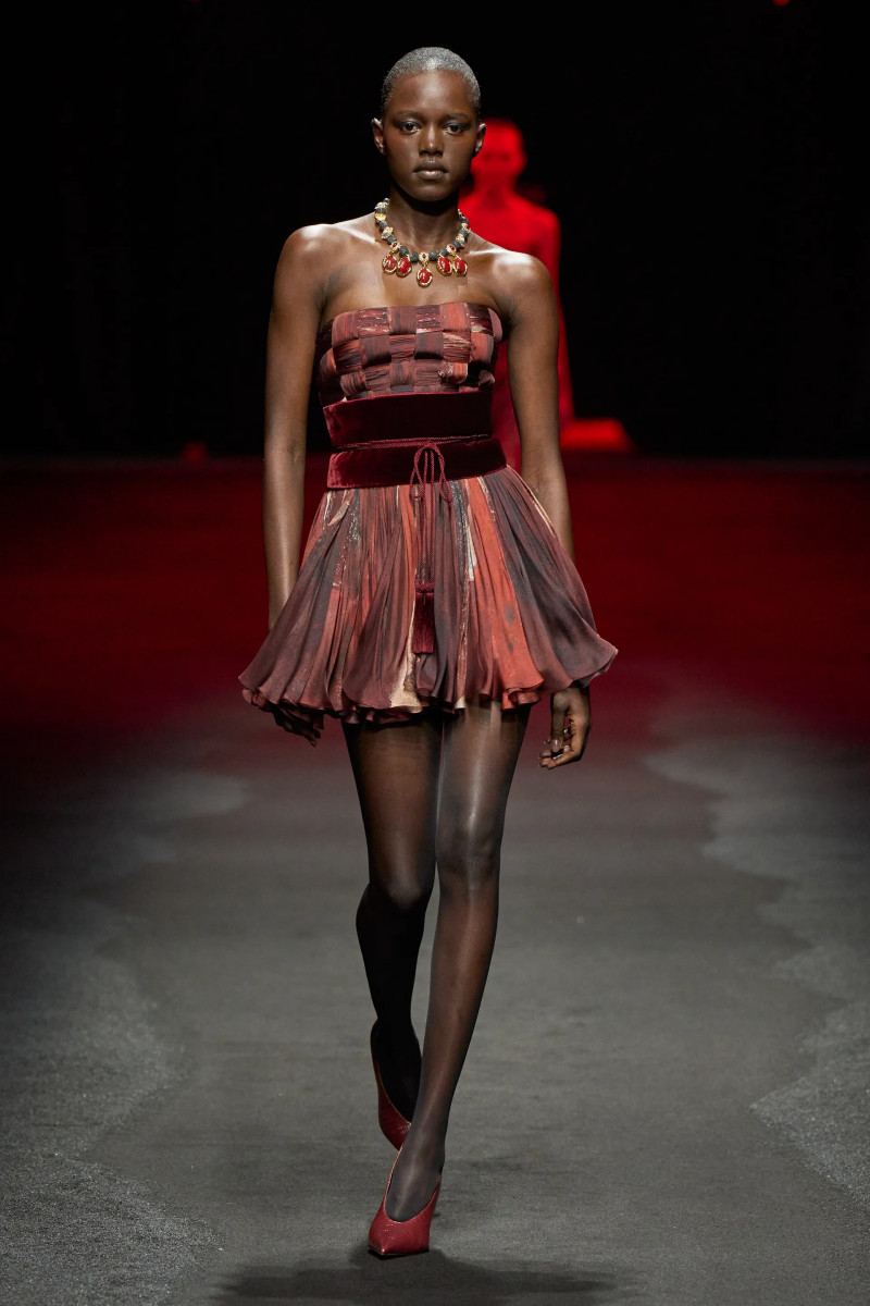 00012-roberto-cavalli-fall-2025-ready-to-wear-credit-gorunway.webp