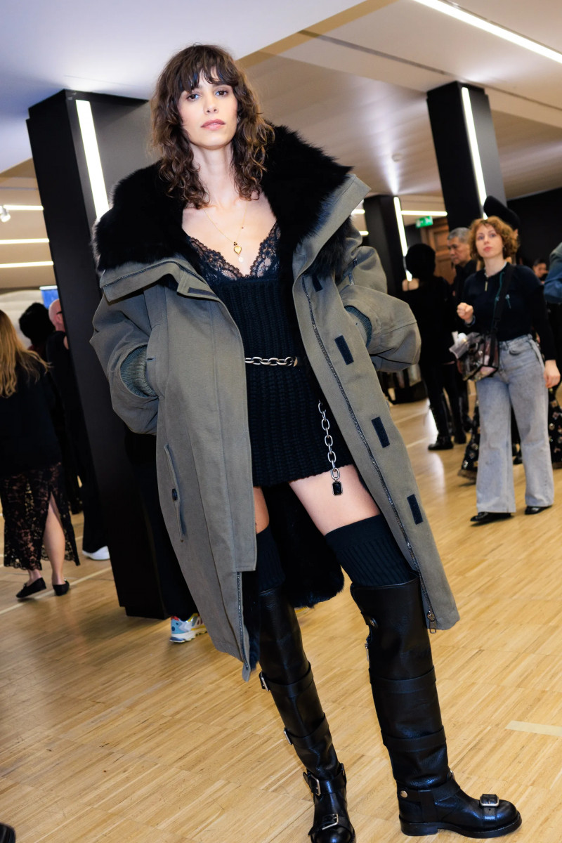 DOLCE GABBANAFW25_BACKSTAGE_ACIELLE09.webp