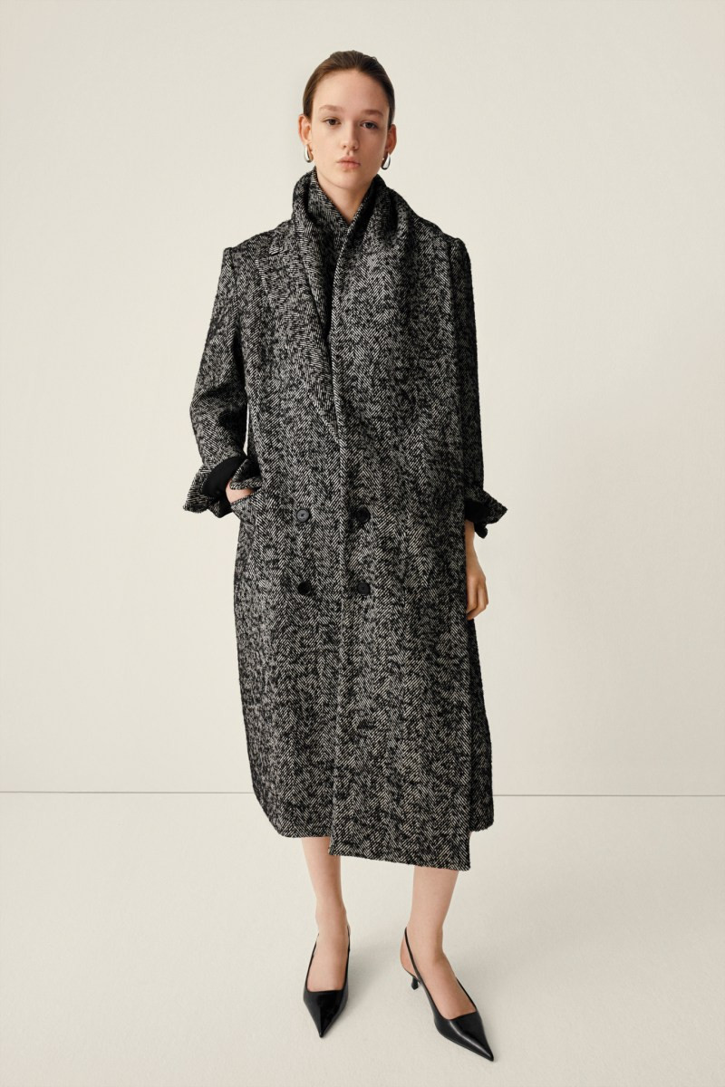 ports1961-fw25-rtw-r-ctsy-0003.jpg