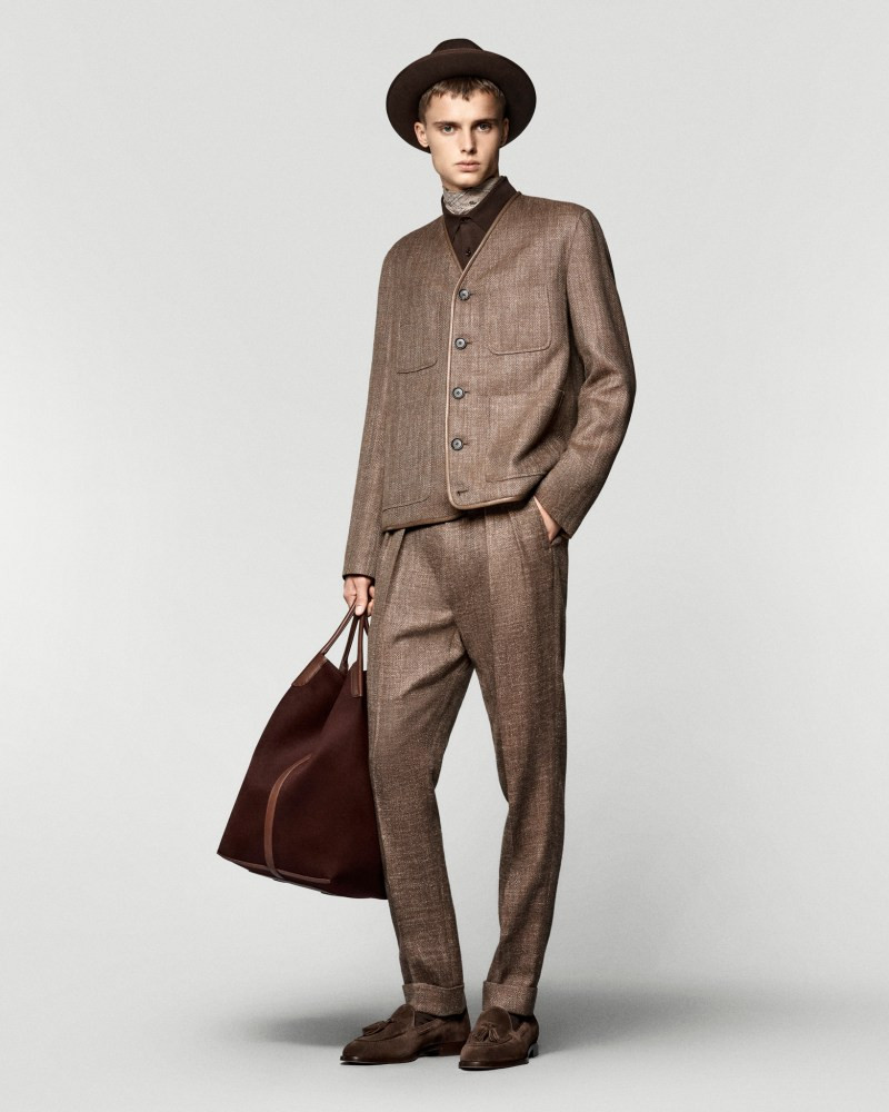 loro-piana-fw25-rtw-r-ctsy-0077.jpg