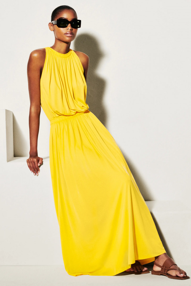 00010-Loro-Piana-Spring-22-RTW-Milan-credit-brand.webp