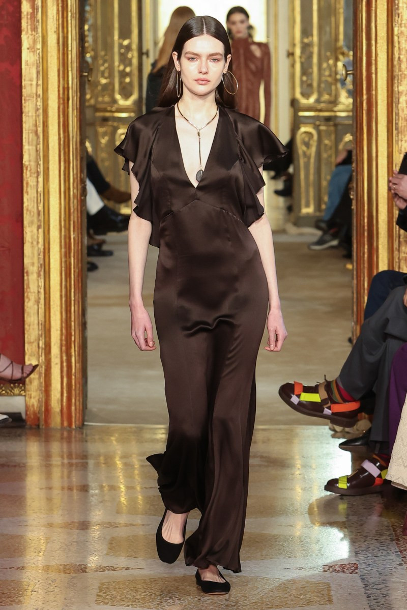 twinset-fall-25-rtw-r-ho-025.jpeg