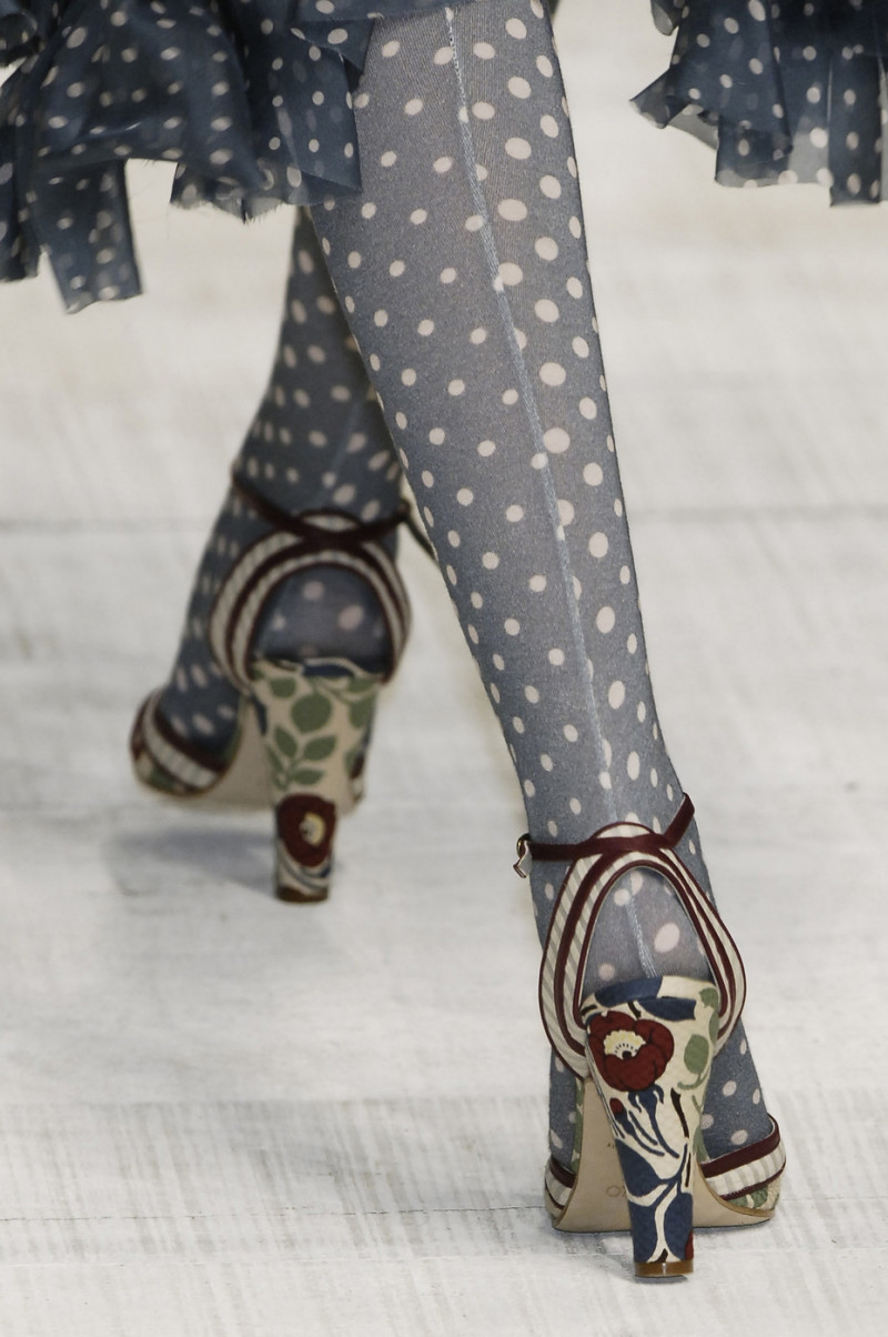 Kenzo+Spring+2006+Details+prWXbqRaNyqx.jpg