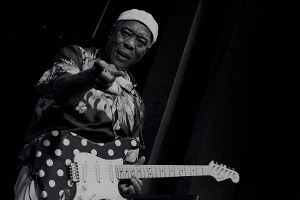 Buddy Guy - Born To Play Guitar (2015)