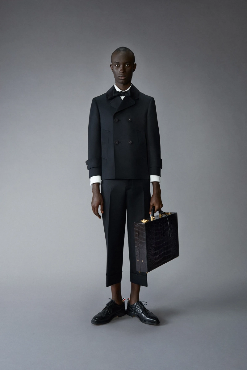 00028-Thom-Browne-Pre-Fall-21.webp