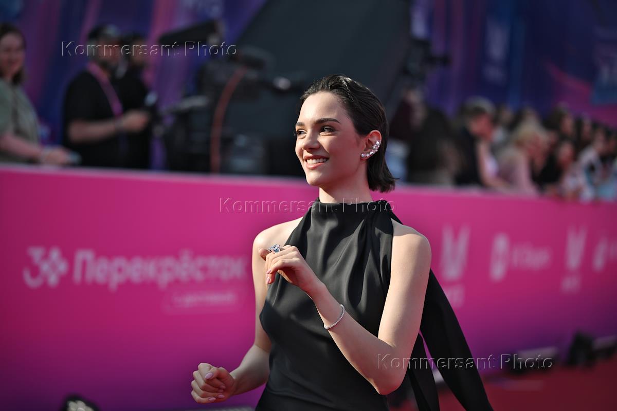 https://i5.imageban.ru/out/2025/06/07/eab371daebcebb483df5e1f813c75ea8.jpg