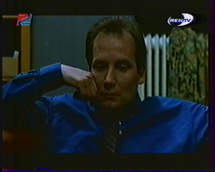 Petite soeur.1999.vhs.divx.avi_snapshot_01.13.06.png